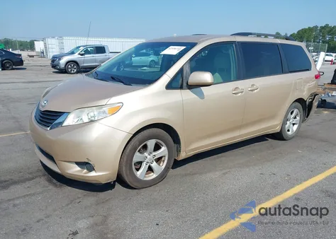 2012 Toyota Sienna Le V6 8 Passenger from USA, damaged, VIN 5TDKK3DC0CS239963
